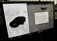 Tesla Model Y SUV 0,0 393 kw