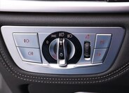 BMW Řada 7 Sedan / Limuzína 4,4 l 330 kw