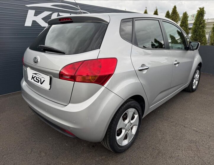 KIA Venga 7