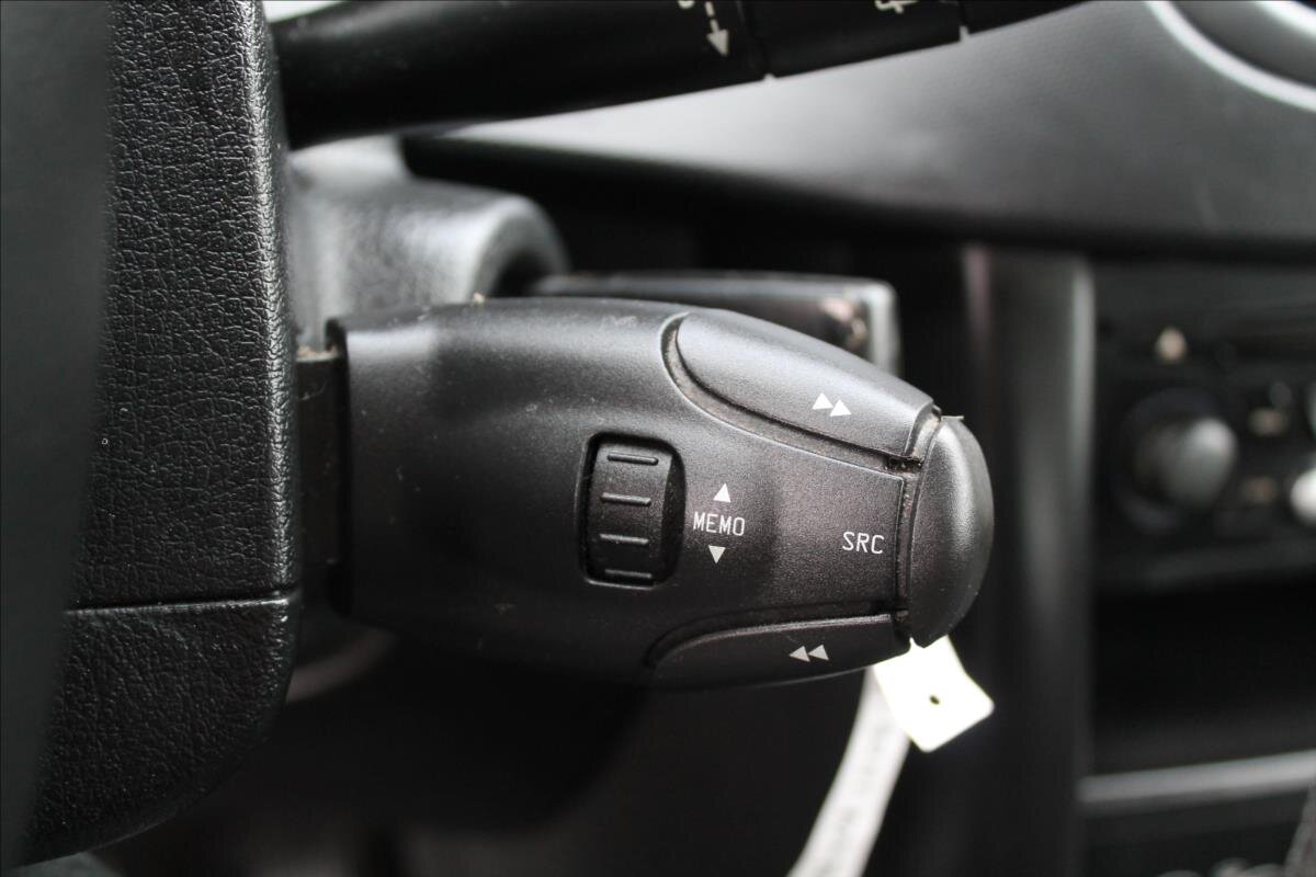 Peugeot 207 Kombi 1,4 l 54 kw