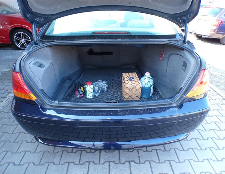 BMW Řada 7 Sedan / Limuzína 3,6 l 200 kw