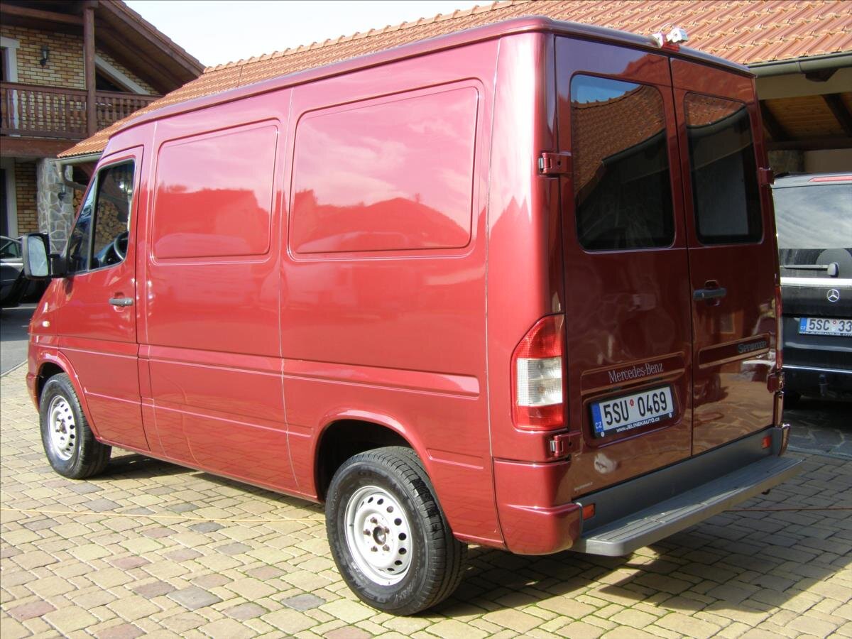 Mercedes-Benz Sprinter Skříň 2,1 l 95 kw