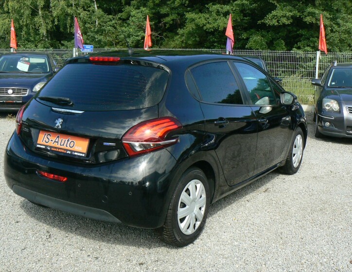 Peugeot 208 4