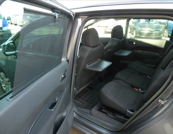 Peugeot 5008 MPV 1,6 l 115 kw