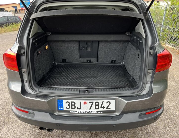 Volkswagen Tiguan SUV 2,0 l 103 kw