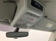 Volkswagen Caravelle 23