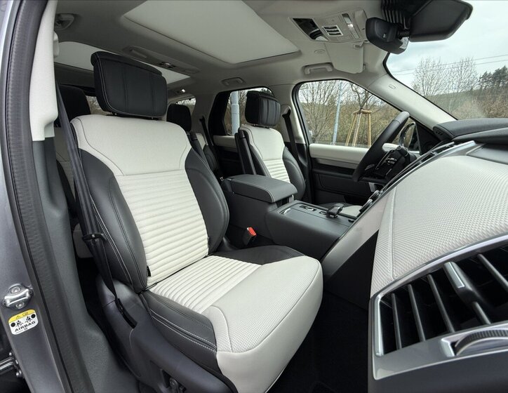 Land Rover Discovery SUV / Terénní 3,0 l 257 kw