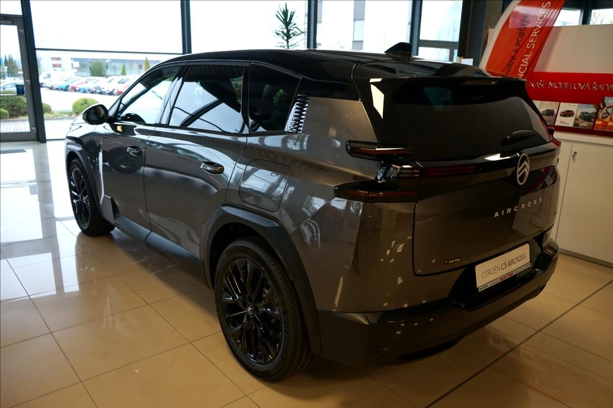 Citroën C5 Aircross SUV / Terénní 1,6 l 143 kw