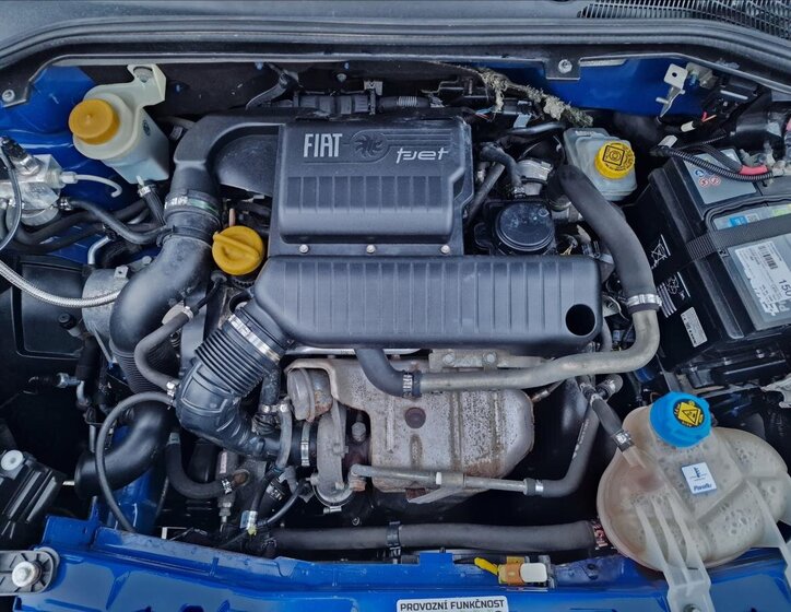 Fiat Dobló cargo Skříň 1,4 l 88 kw