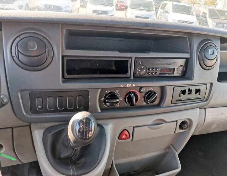 Renault Master 10