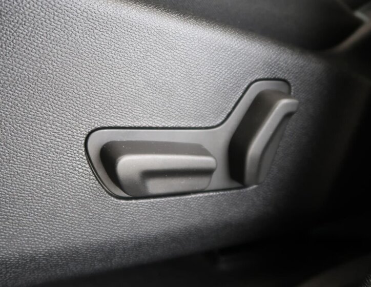 Citroën C5 Aircross SUV / Terénní 1,6 l 133 kw