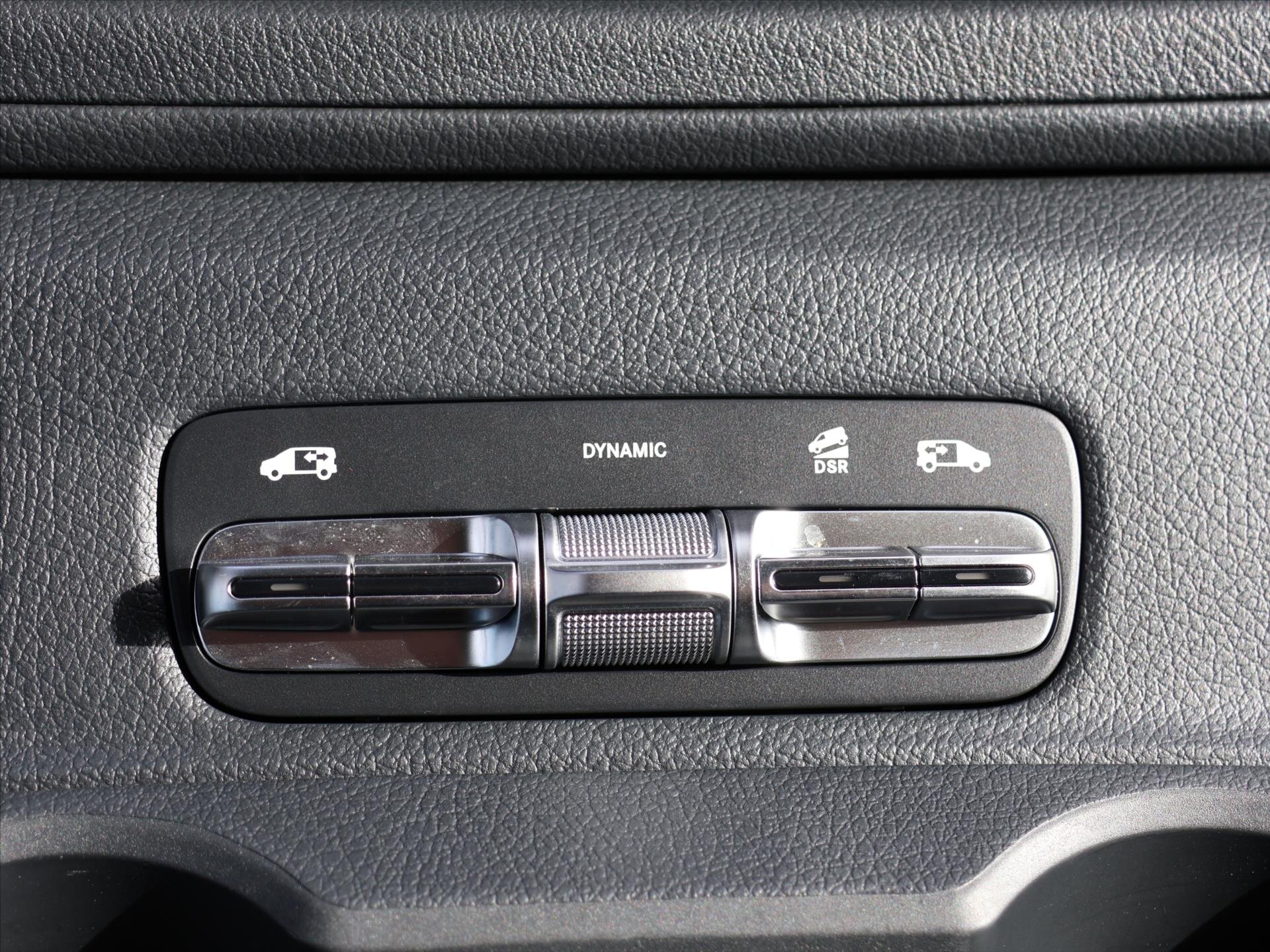 Mercedes-Benz Vito Kombi 2,0 l 174 kw