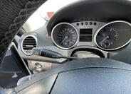 Mercedes-Benz Třídy M SUV 3,0 l 165 kw