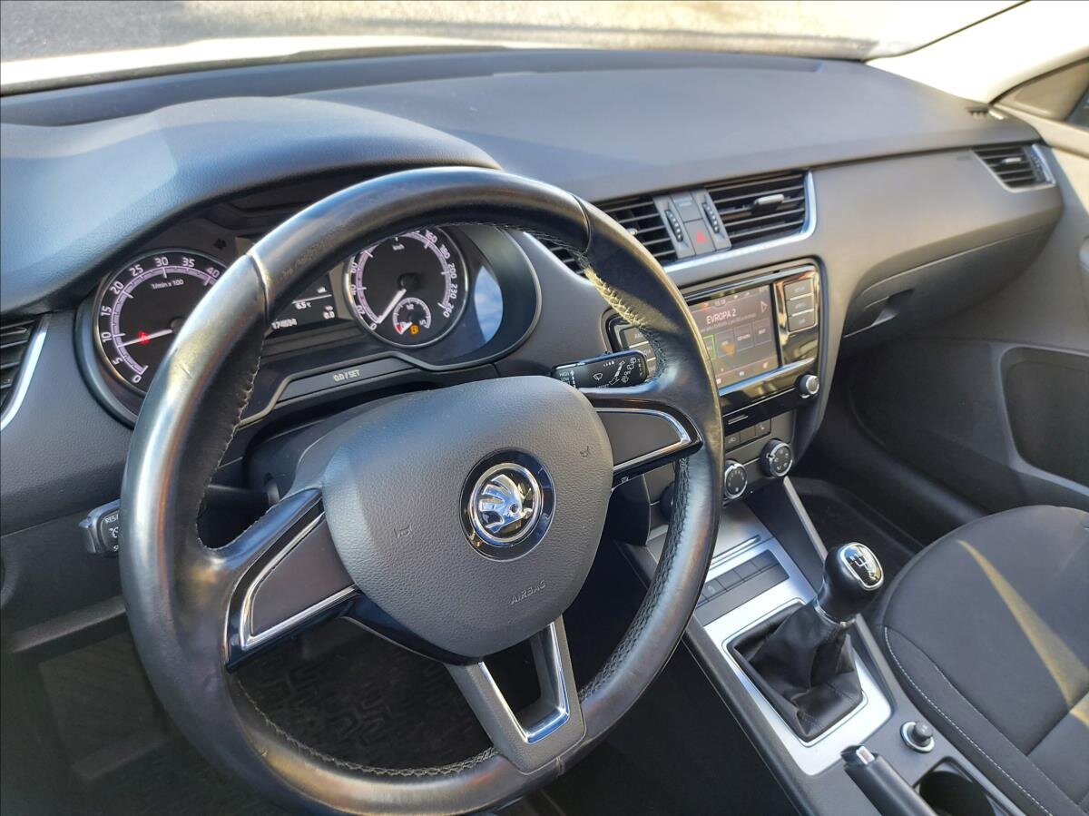 Škoda Octavia Kombi 1,6 l 85 kw