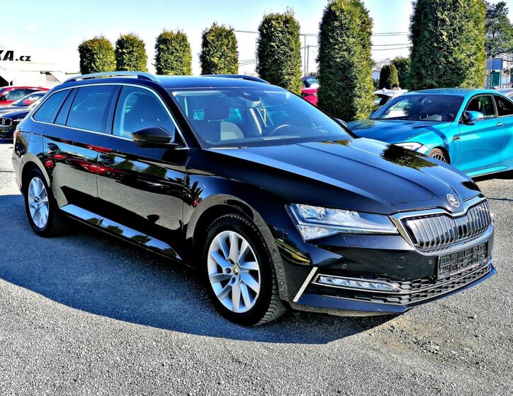 Škoda Superb Kombi 1,4 l 160 kw