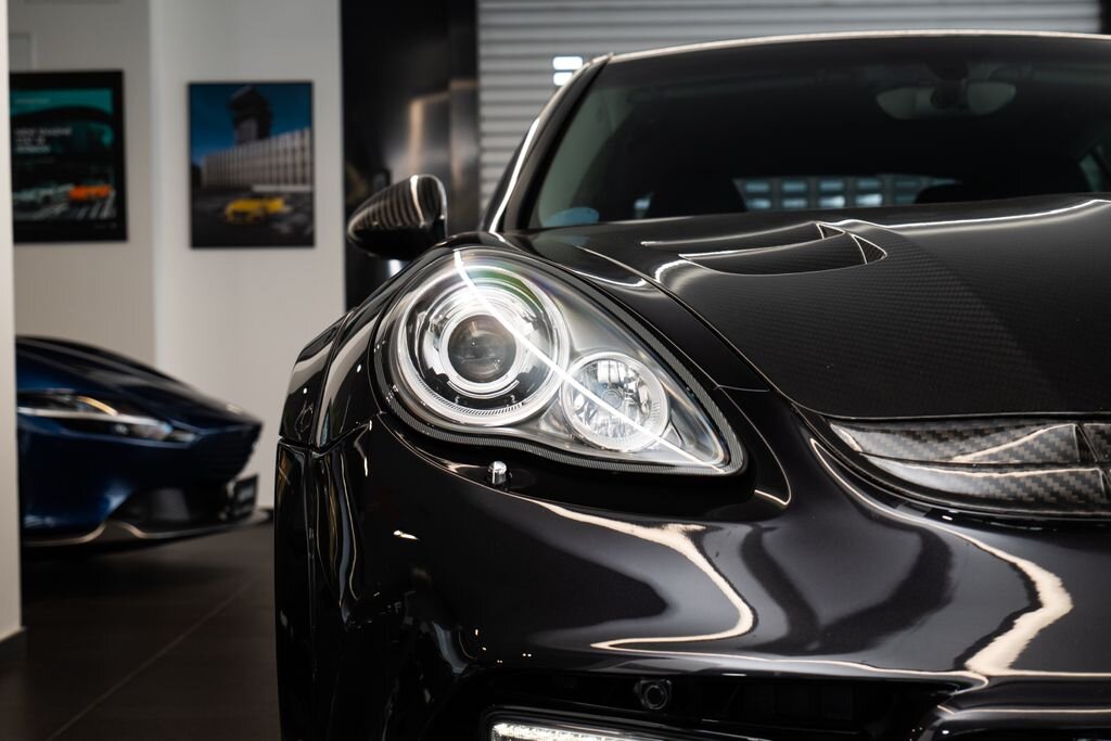 Porsche Panamera Sedan 4,8 l 294 kw