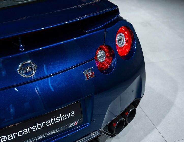Nissan GT-R 36
