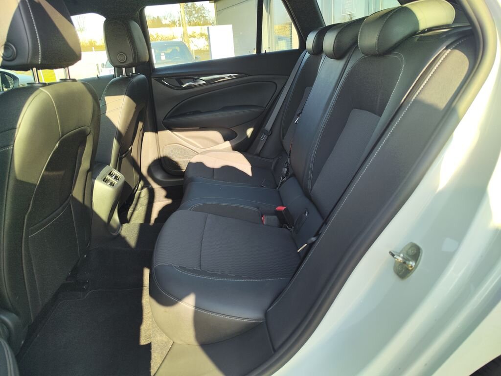 Opel Insignia Kombi 2,0 l 128 kw