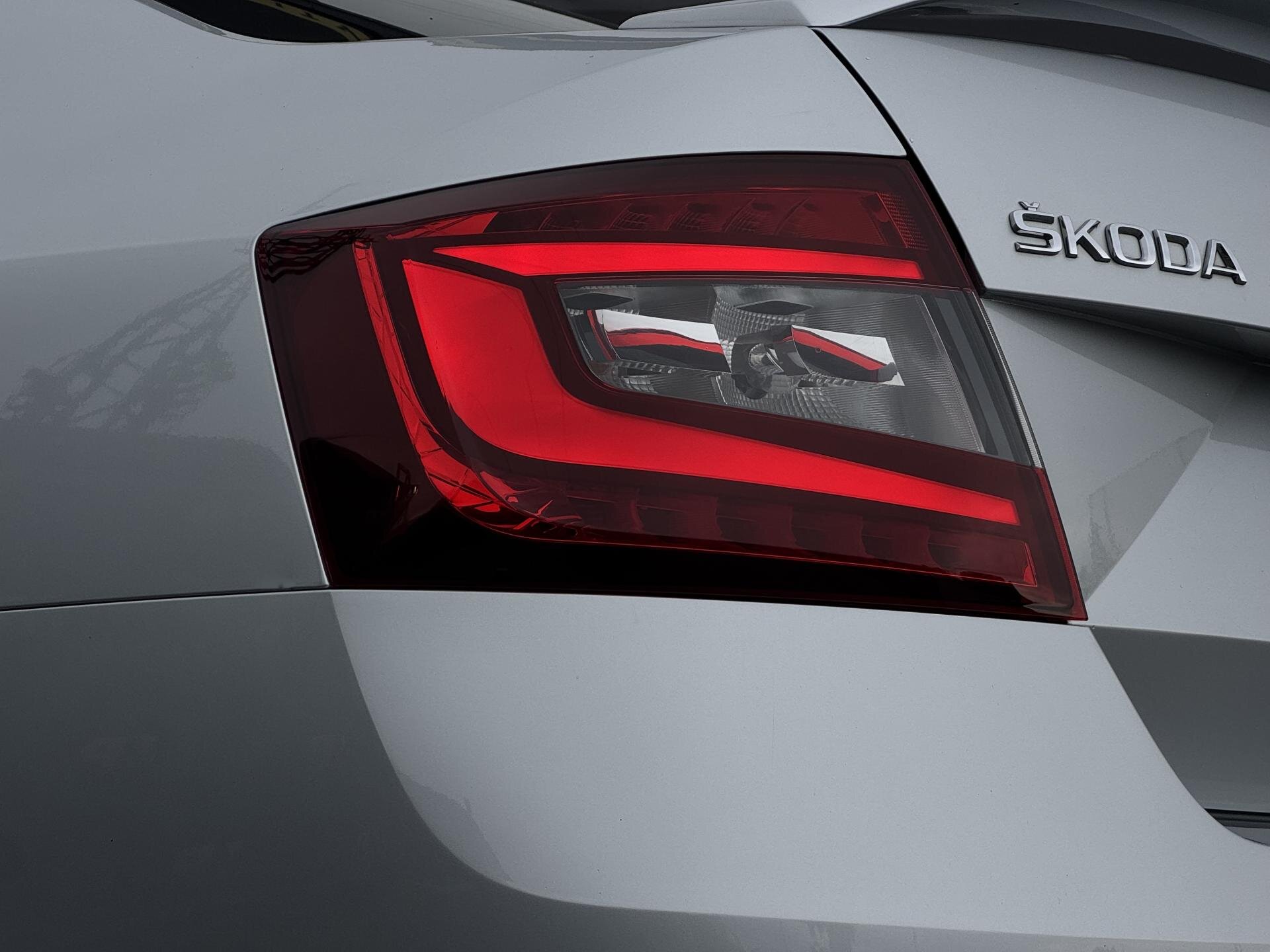 Škoda Octavia Liftback 2,0 l 180 kw