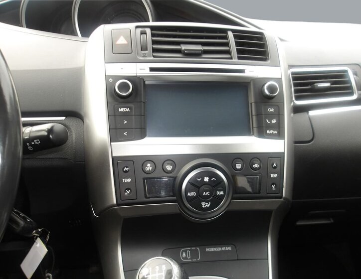 Toyota Verso MPV 1,6 l 82 kw