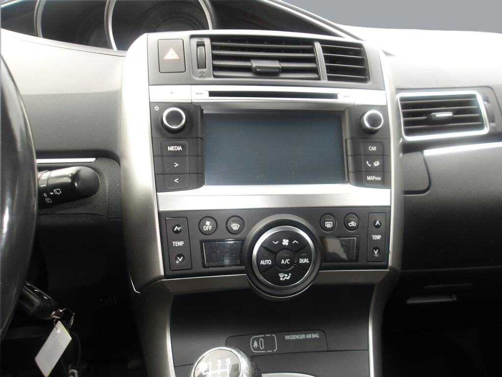 Toyota Verso MPV 1,6 l 82 kw