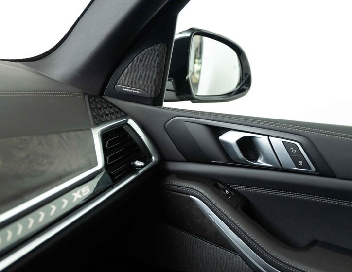 BMW X5 SUV 3,0 l 219 kw