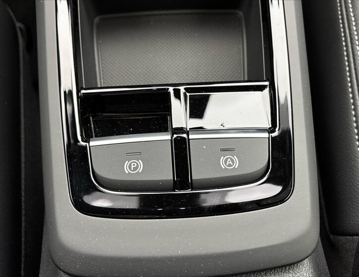 Audi Q2 SUV / Terénní 1,5 l 110 kw