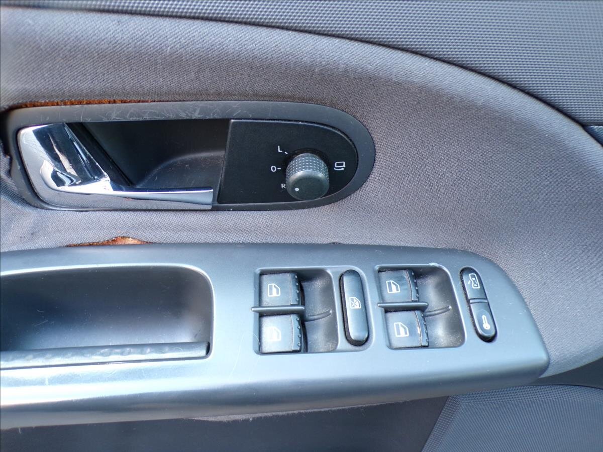 Seat Alhambra MPV 2,0 l 103 kw