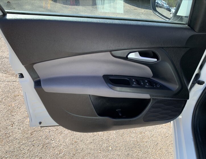 Fiat Tipo Sedan / Limuzína 1,4 l 70 kw