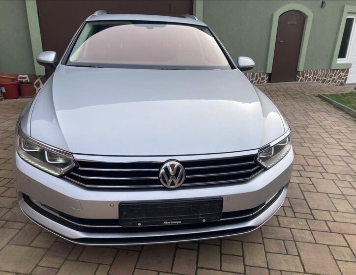 Volkswagen Passat Kombi 1,4 l 110 kw