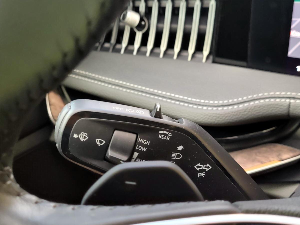 Škoda Superb Kombi 1,5 l 110 kw