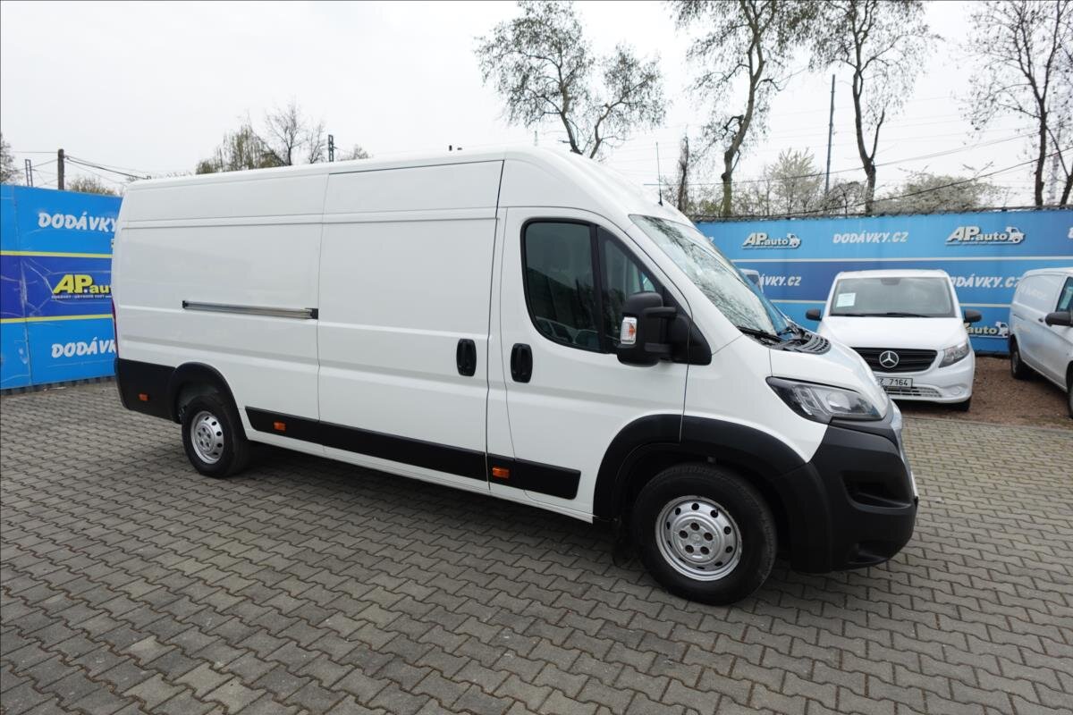 Peugeot Boxer Ostatní 2,2 l 121 kw