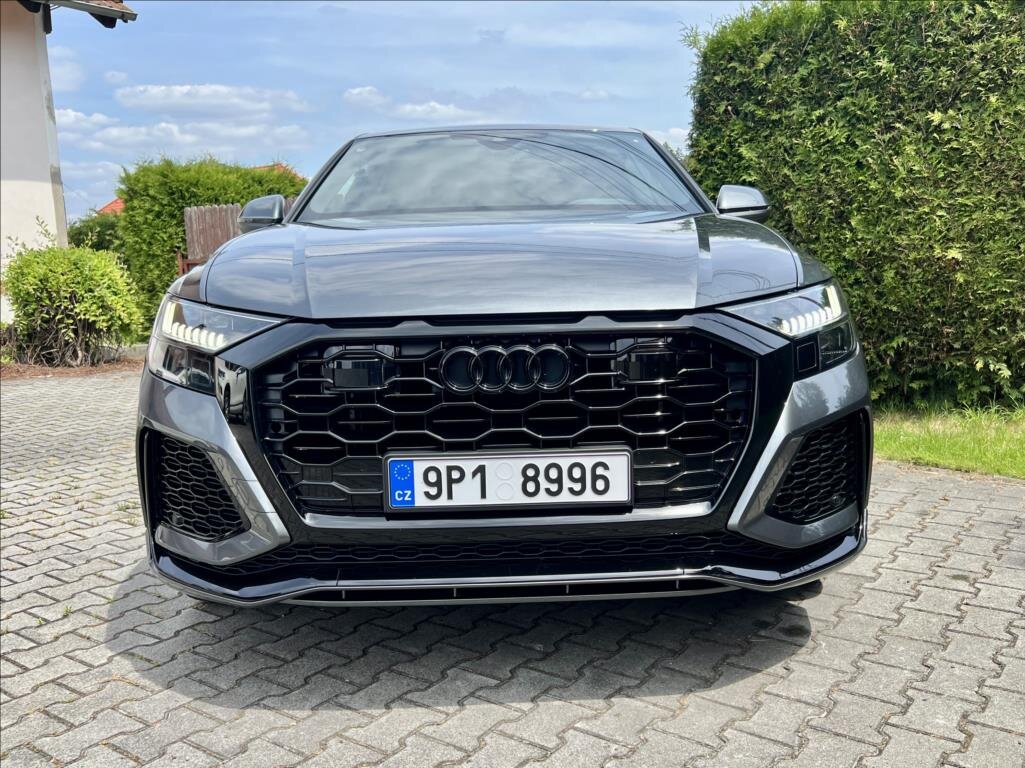 Audi RS Q8 SUV / Terénní 4,0 l 441 kw