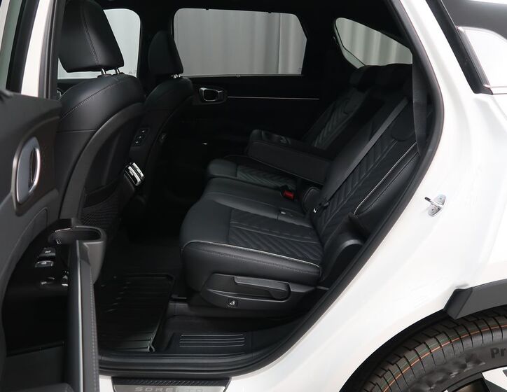 KIA Sorento 11