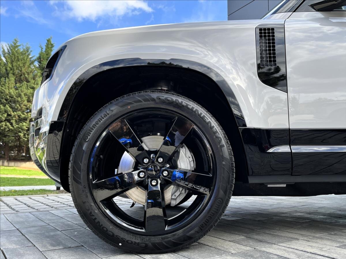 Land Rover Defender SUV / Terénní 3,0 l 257 kw