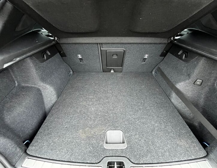 Volvo XC40 SUV 2,0 l 140 kw