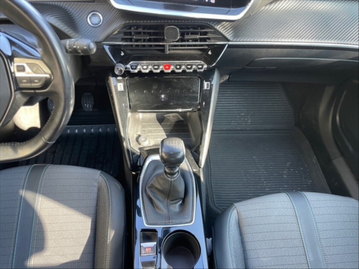 Peugeot 2008 SUV / Terénní 1,5 l 81 kw