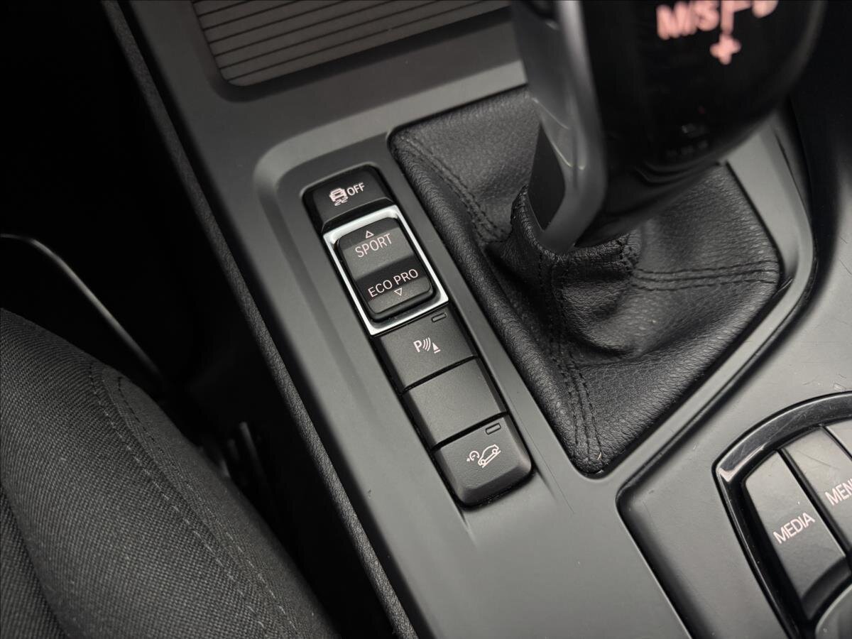 BMW X1 SUV 2,0 l 110 kw