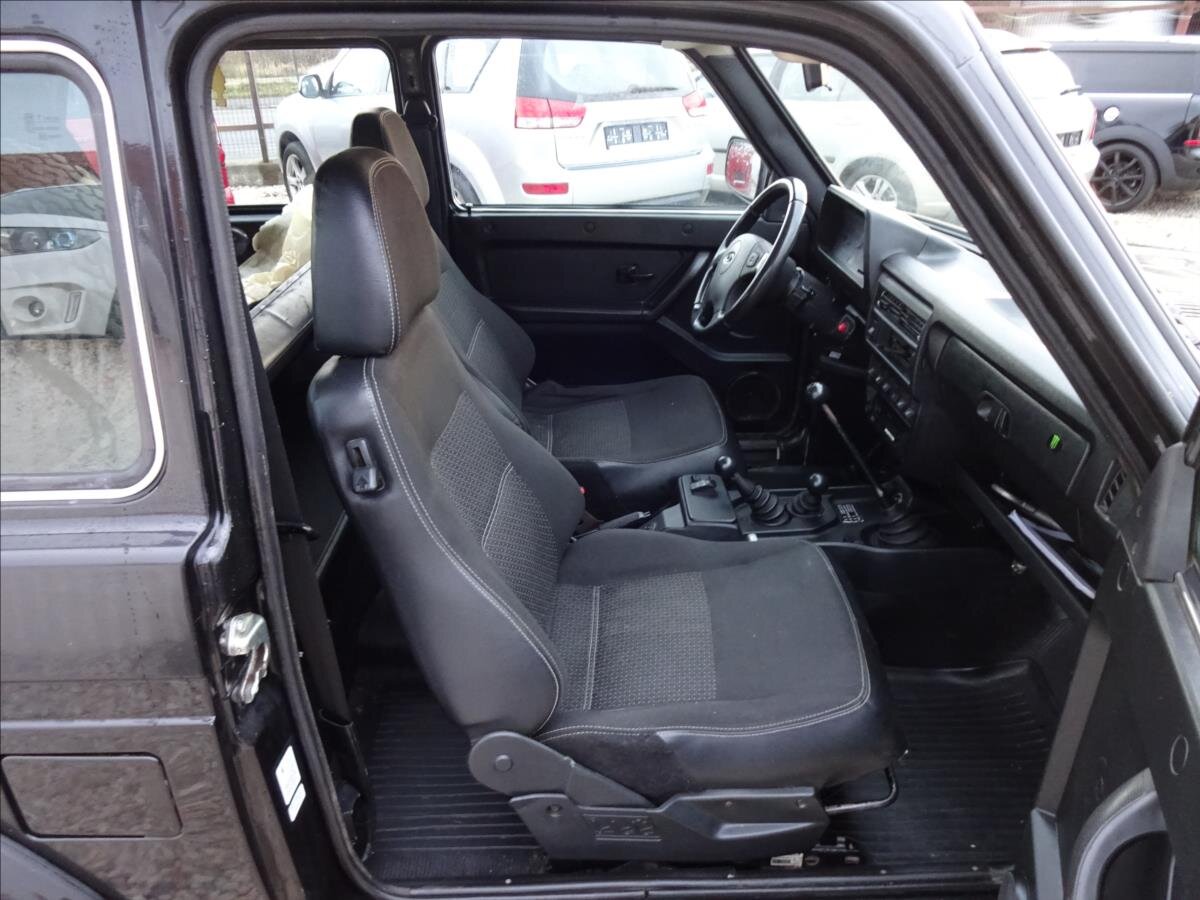 Lada Niva Kombi 1,7 l 61 kw