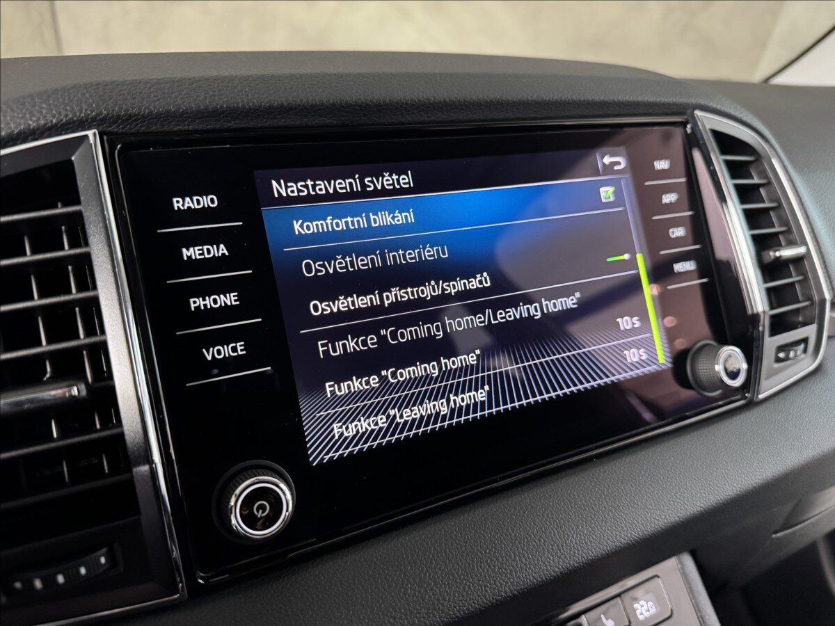 Škoda Karoq SUV / Terénní 2,0 l 85 kw