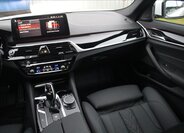 BMW Řada 5 Kombi 3,0 l 210 kw