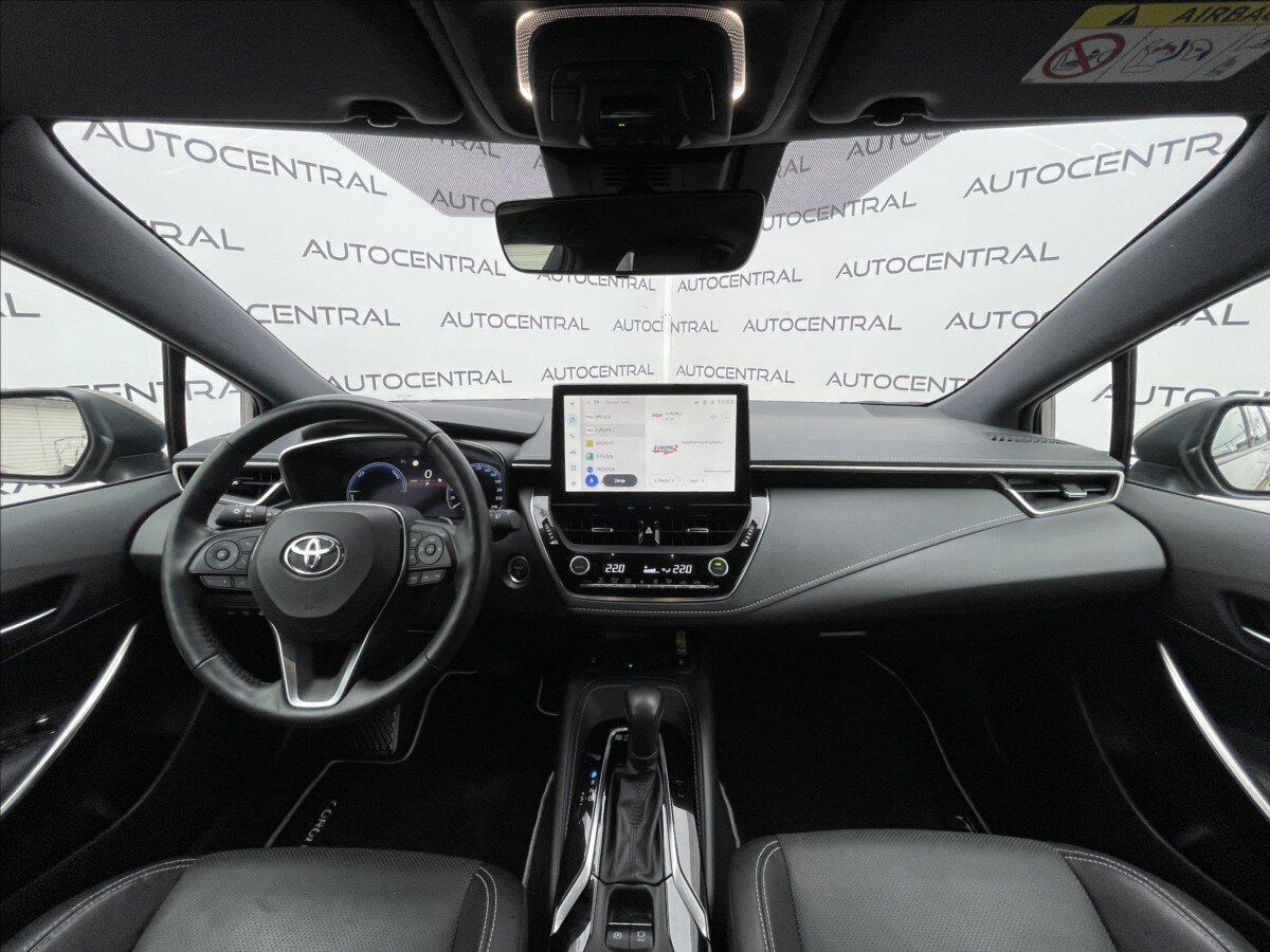 Toyota Corolla Kombi 2,0 l 112 kw