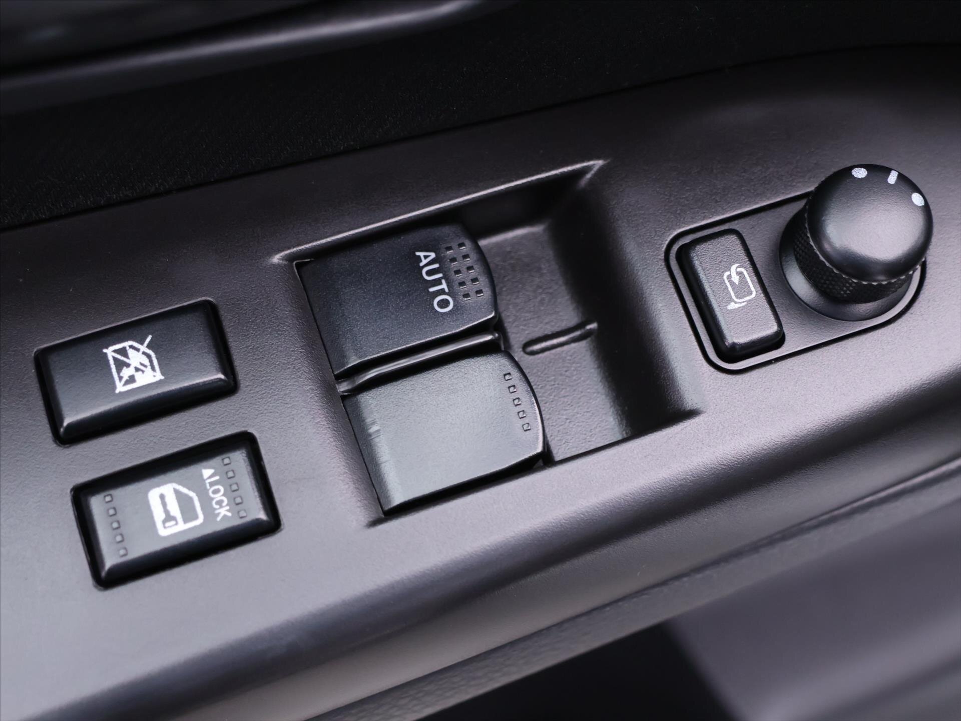 Fiat Sedici Hatchback 1,6 l 88 kw