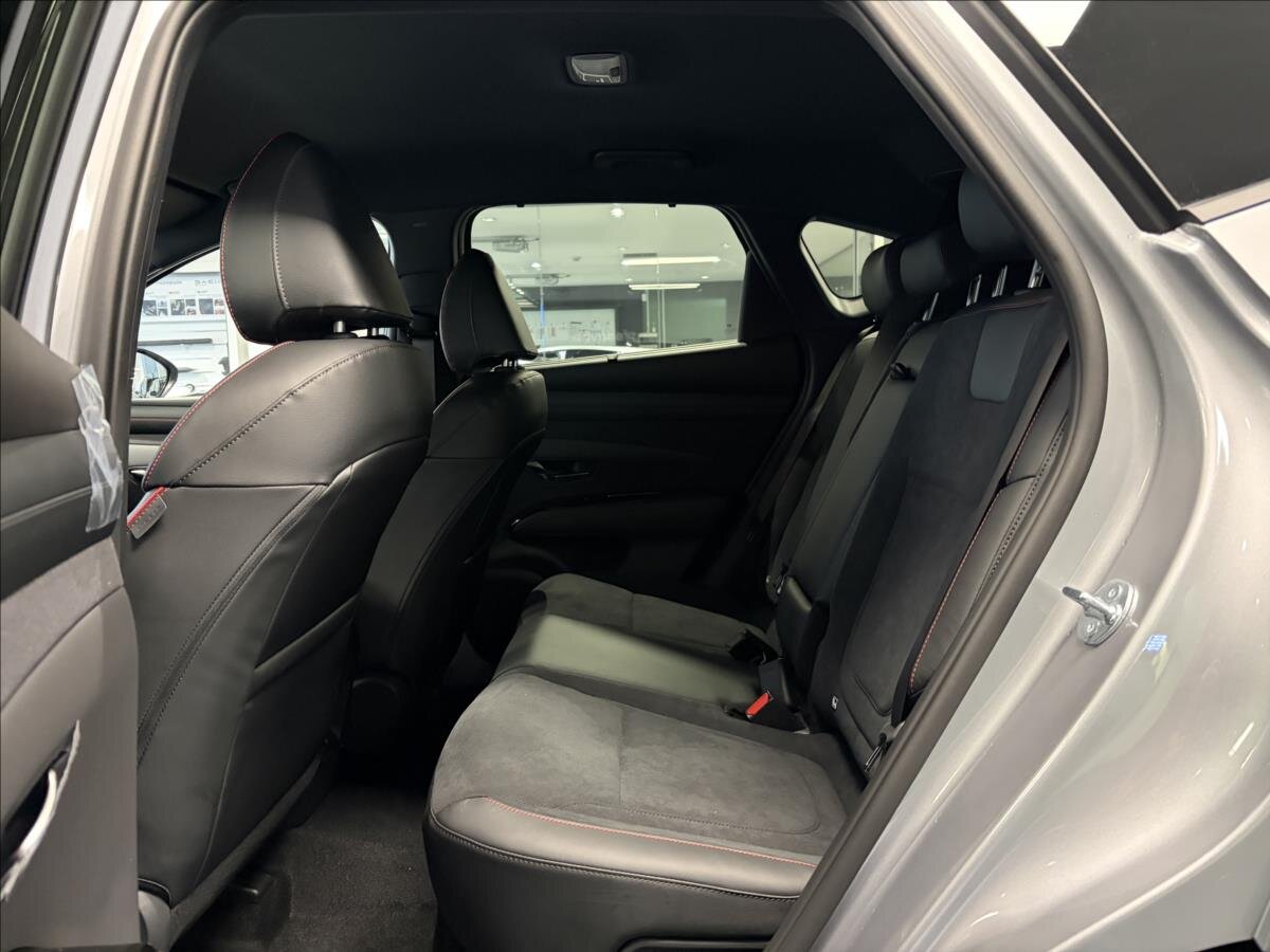 Hyundai Tucson SUV 1,6 l 110 kw