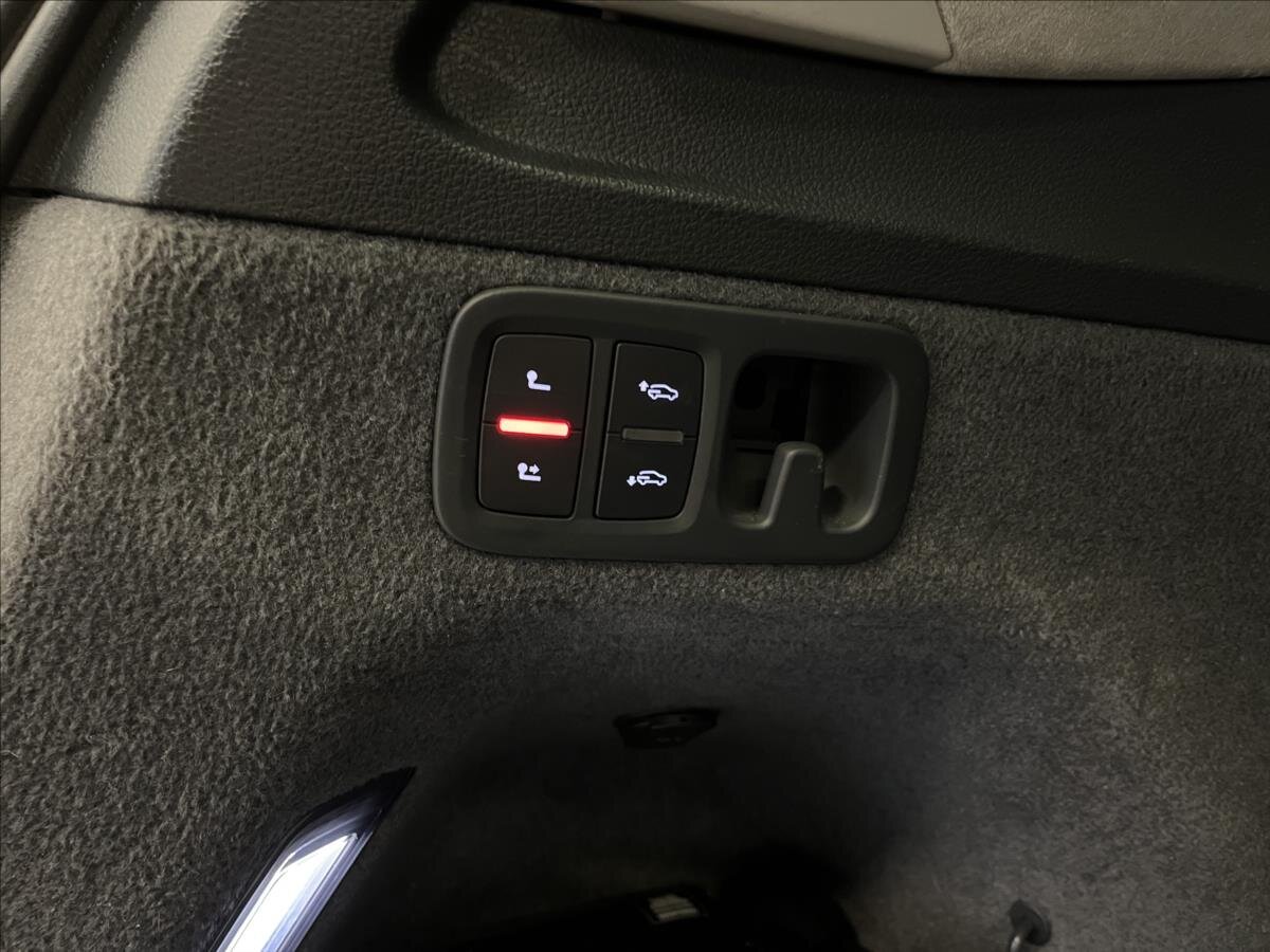 Audi SQ7 SUV 4,0 l 320 kw