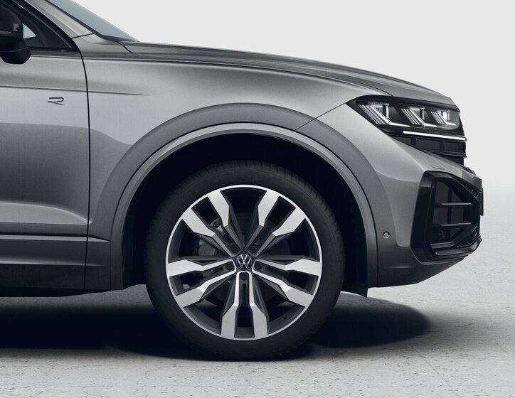 Volkswagen Touareg 6