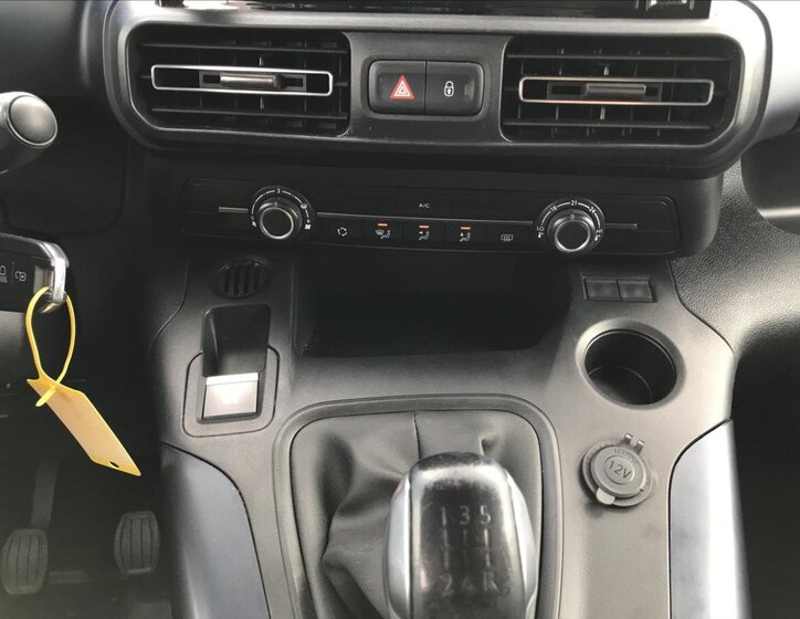 Peugeot Rifter Kombi 1,5 l 75 kw