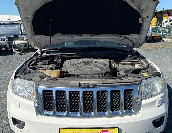 Jeep Grand Cherokee 29