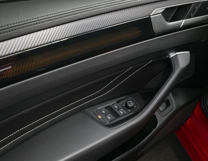 Volkswagen Arteon Kombi 2,0 l 140 kw