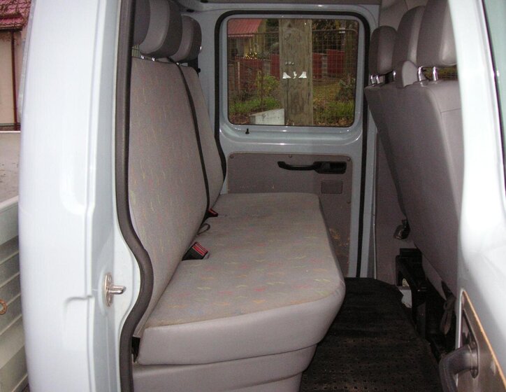 Volkswagen Transporter Valník 2,5 l 96 kw